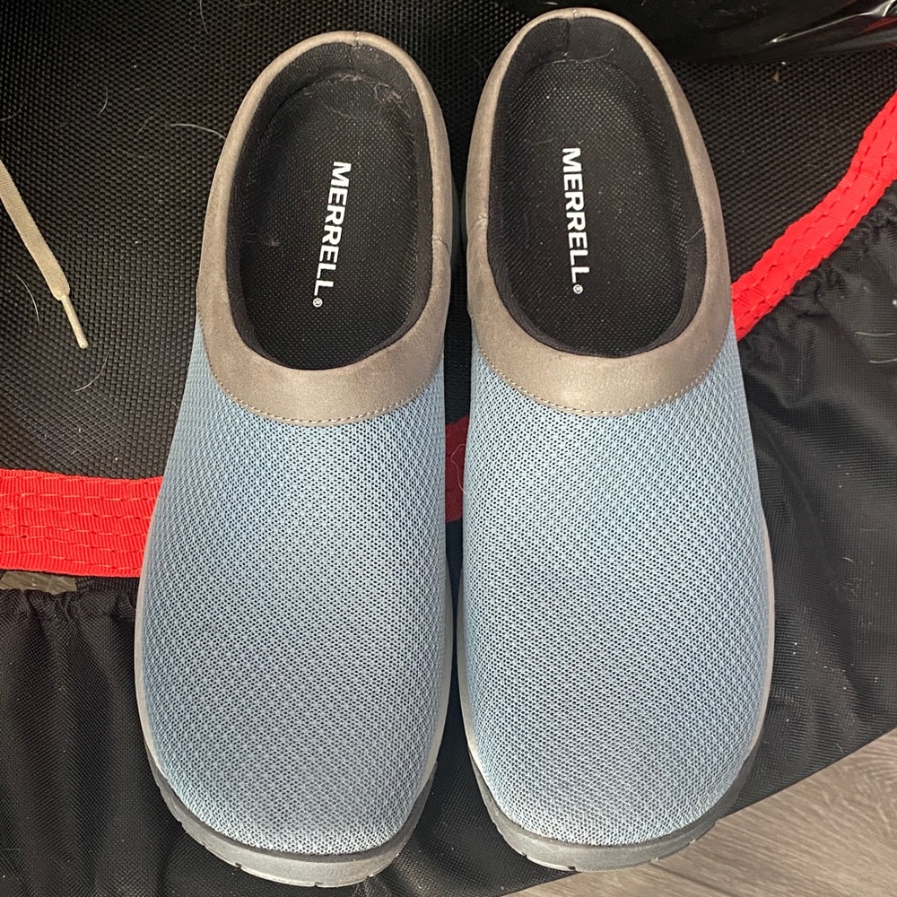 Women’s Merrell Blue and Gray Mules